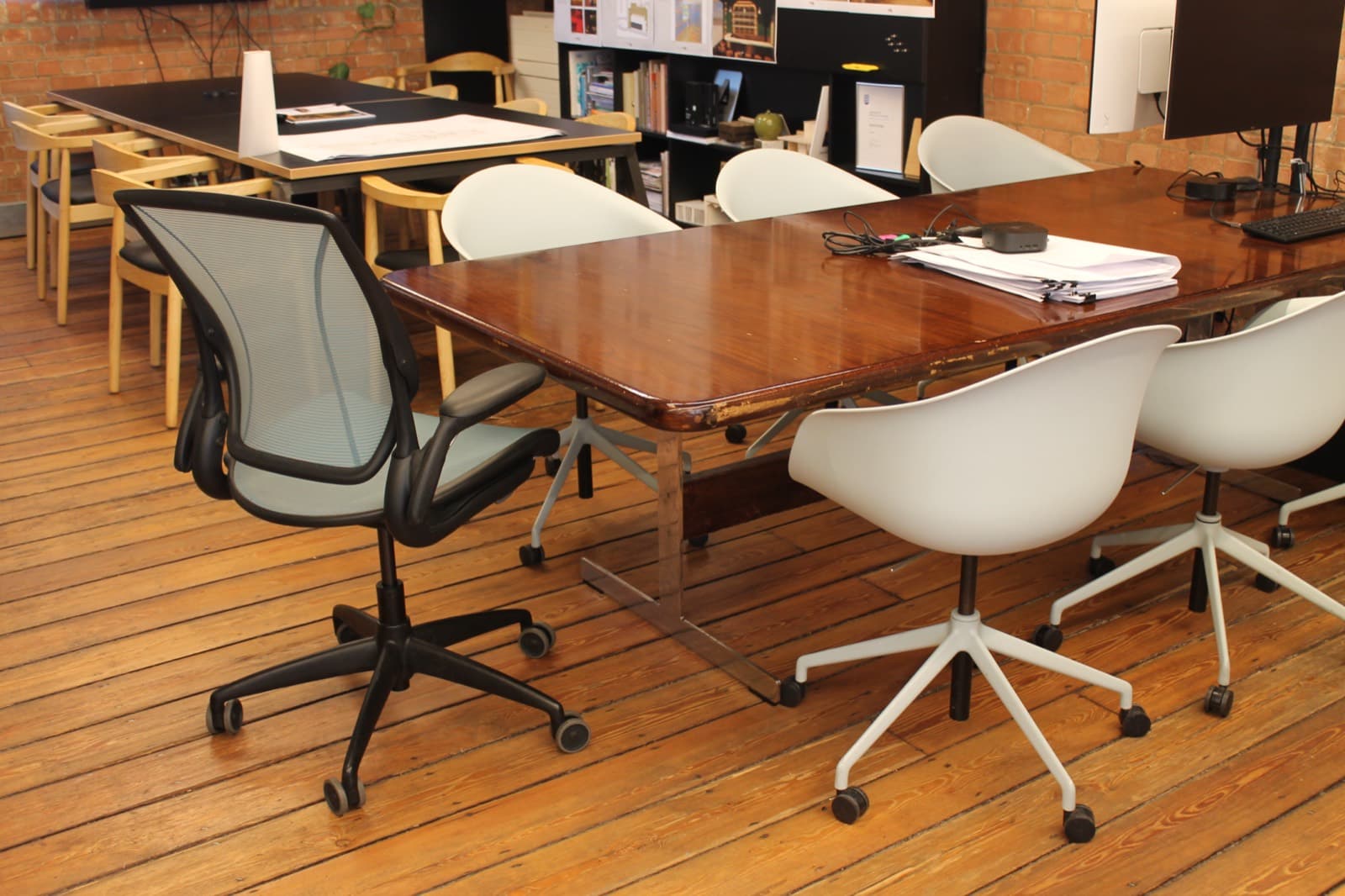 Office Furniture for Mailen Design