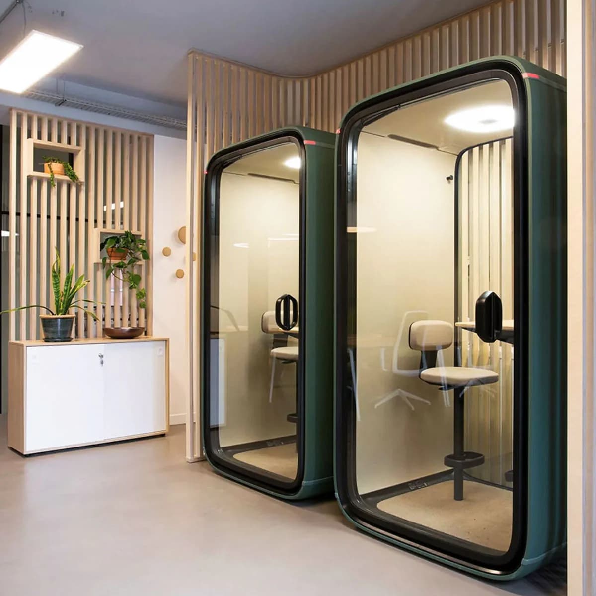 A single-person office phone booth