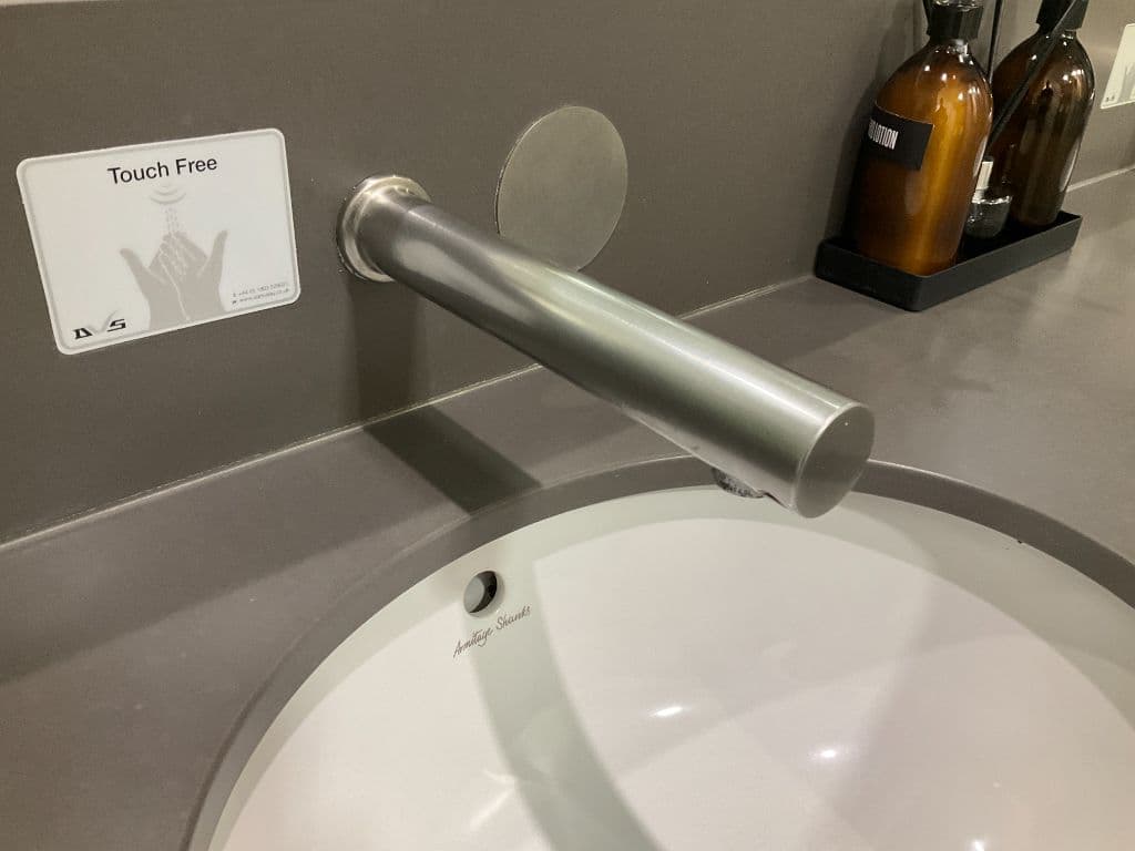Mixer taps