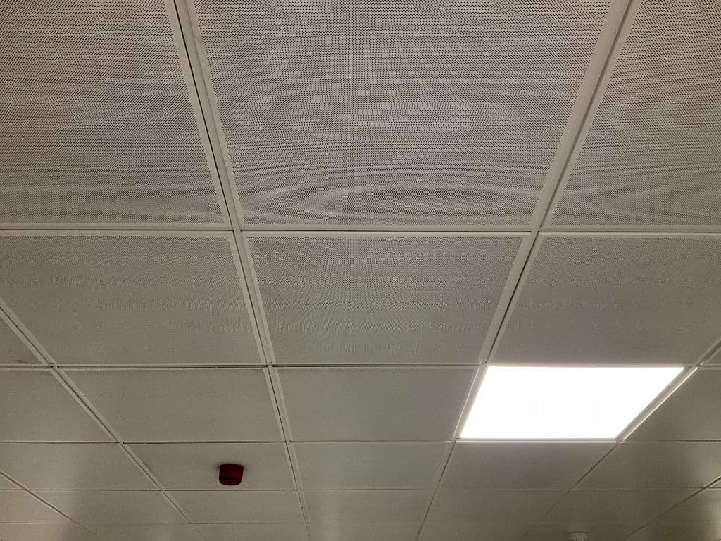 Demountable suspended ceiling grids