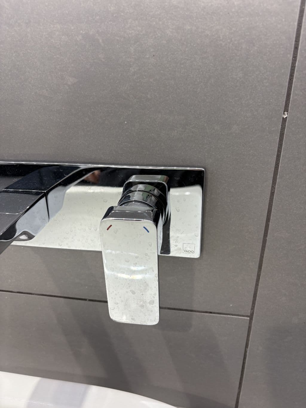 Wall-mounted Mixer Tap (single Lever)