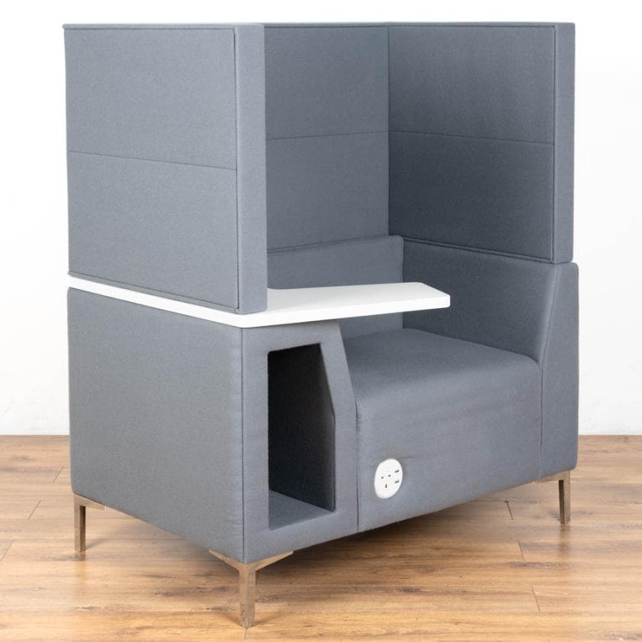 Sixteen3 Arny Lite Single Person Booth