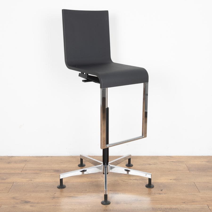 Vitra .04 Draughtsman / Counter Chair