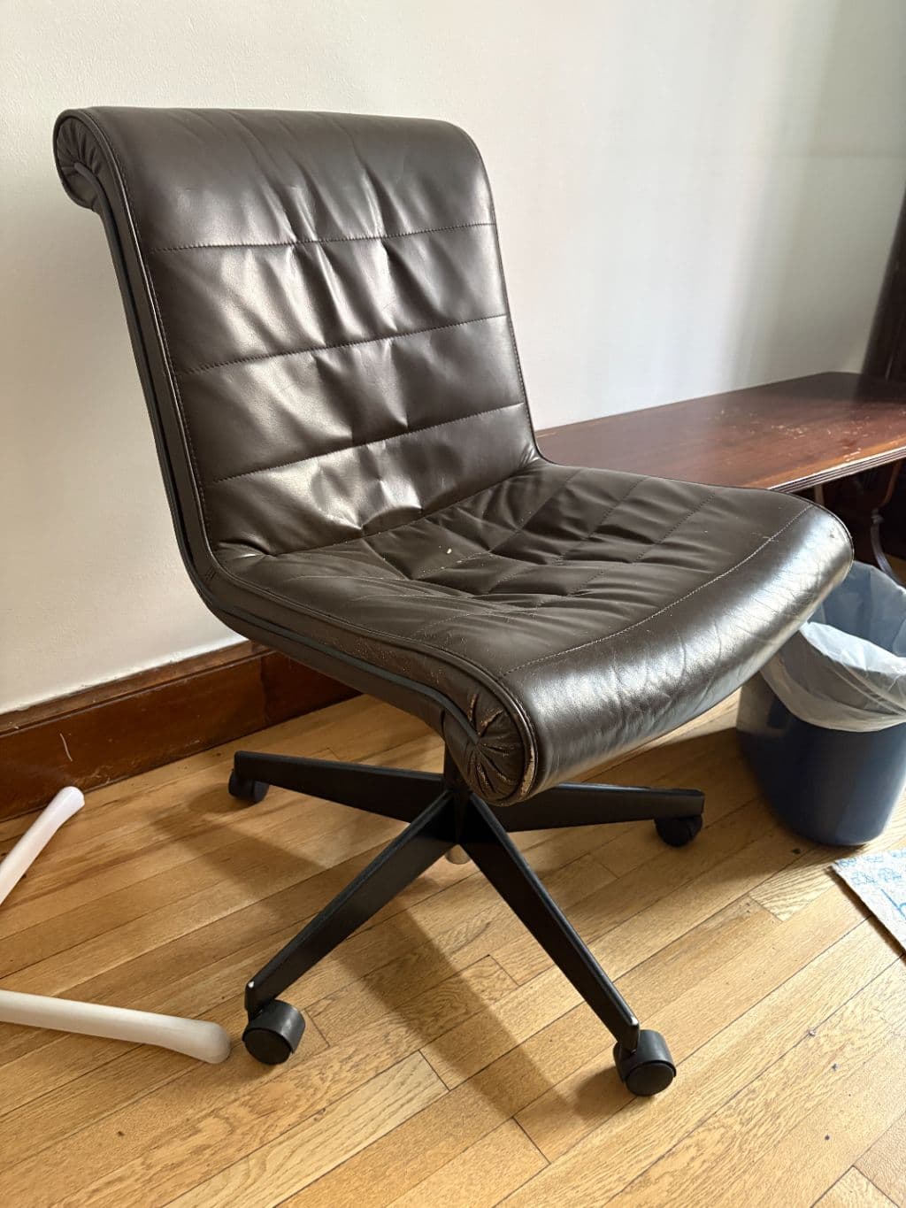 Swivel Office Chair