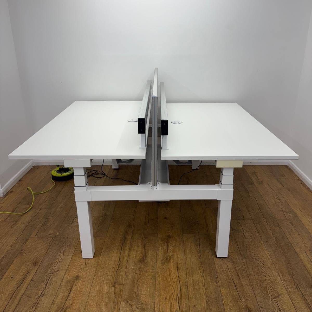 Assman Büromöbel 1600mm Height Adjustable Desk
