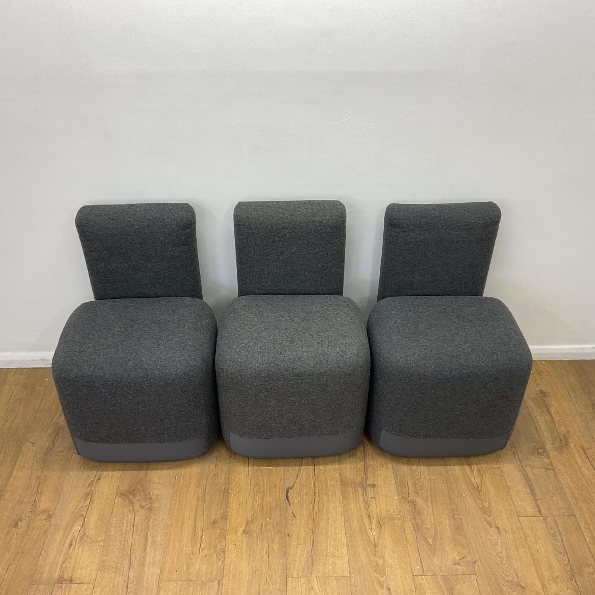 Viccarbe Season Set of 3 Grey Reception Chairs