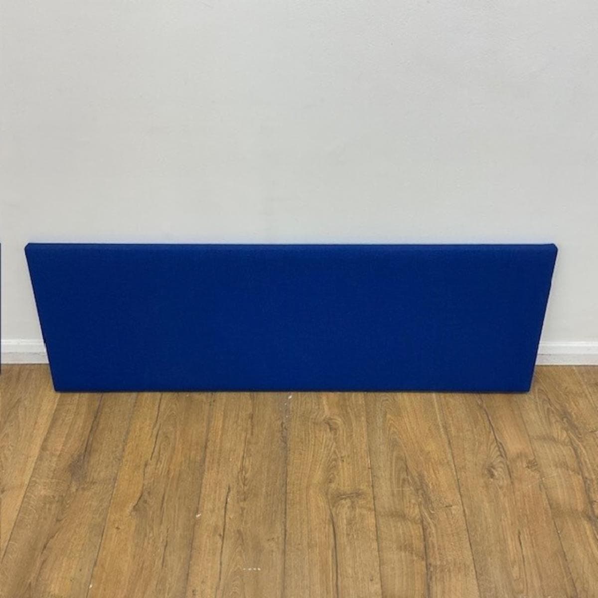 Blue 1200mm Desktop Screen