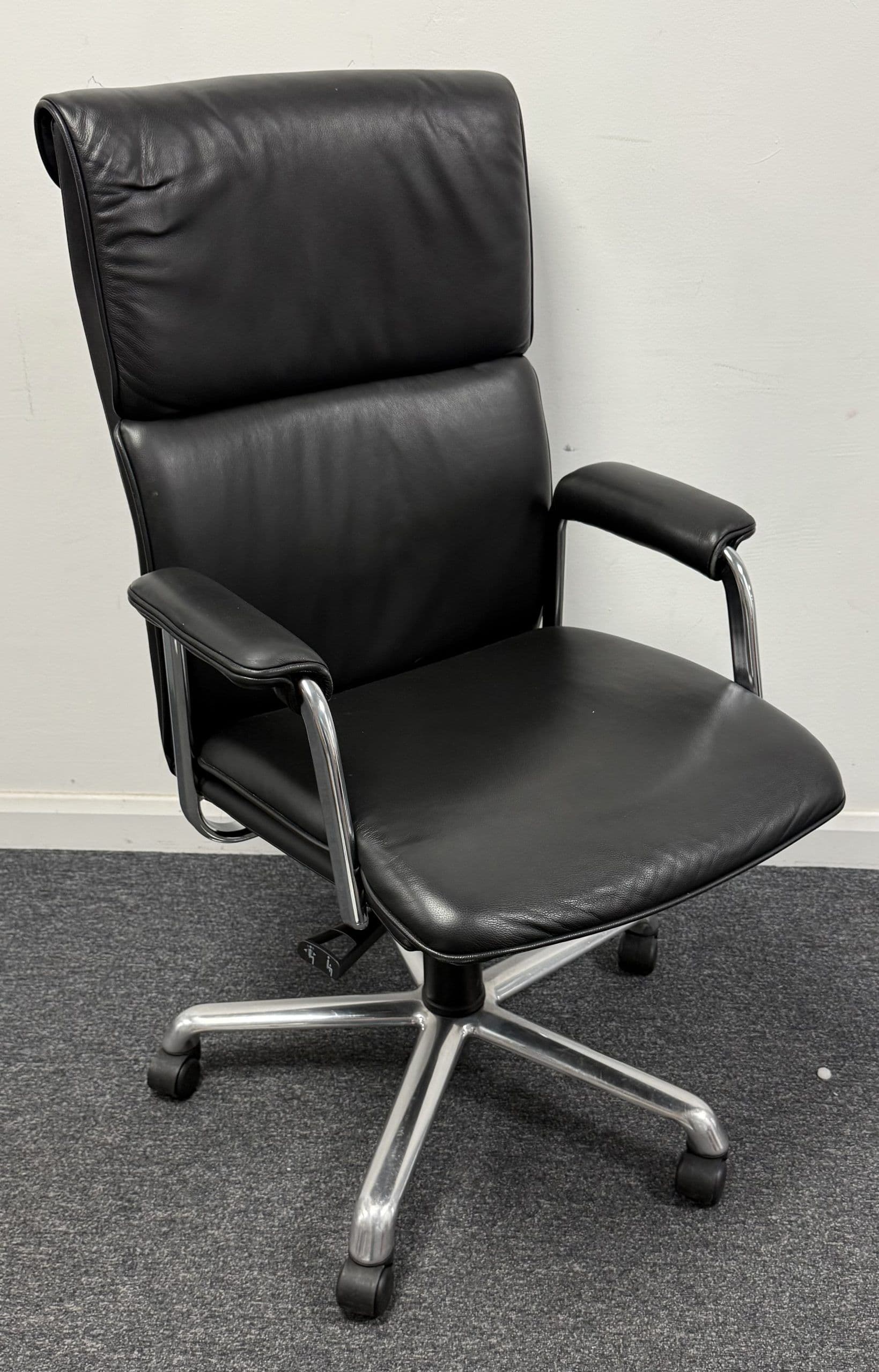 Boss Design Delphi Hi Back Executive Chair in Black Leather