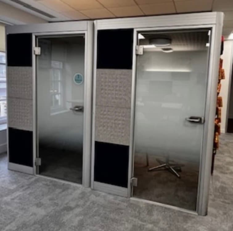 Frem Oasis Linear Team Single Person Acoustic Booth