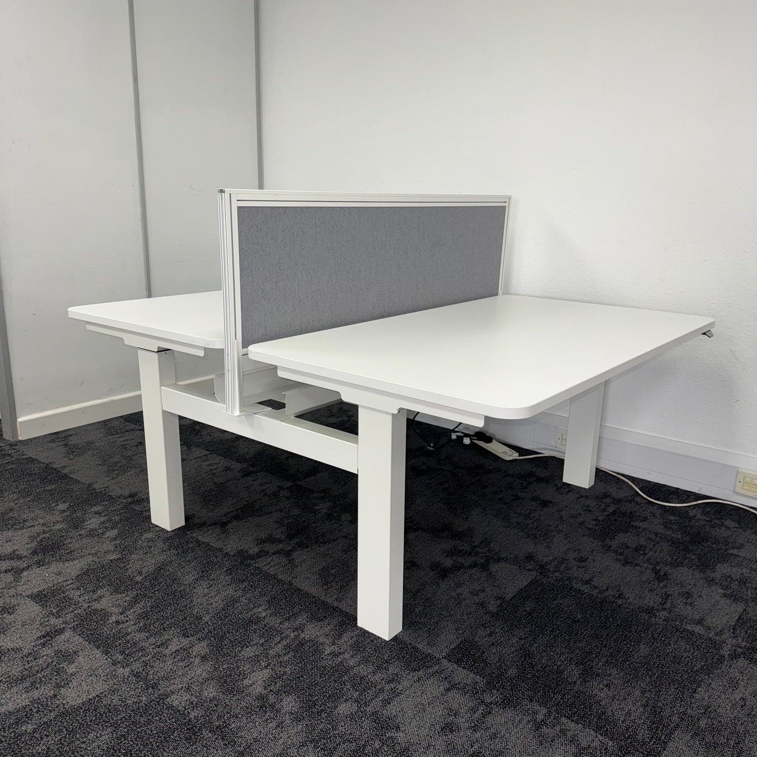 Double Electric Desk with Cable Tray and Screen