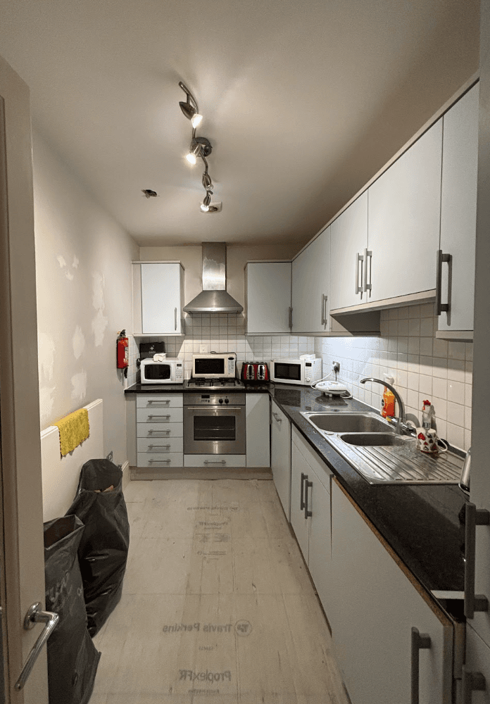 Kitchen Units and Worktop