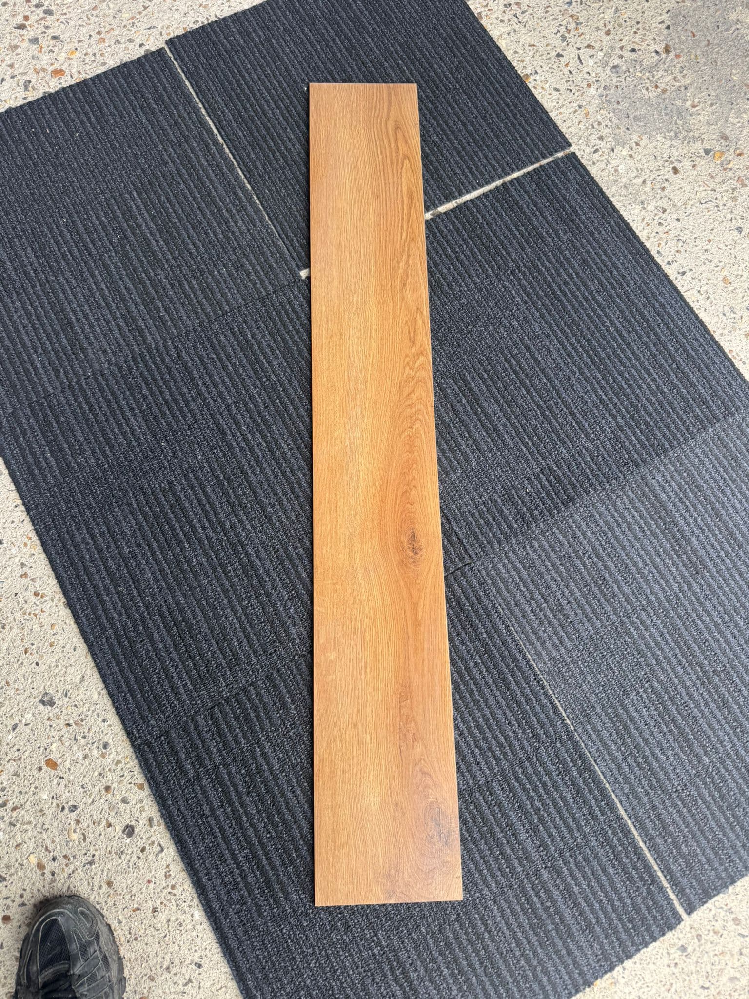Honey Toned Oak LVT