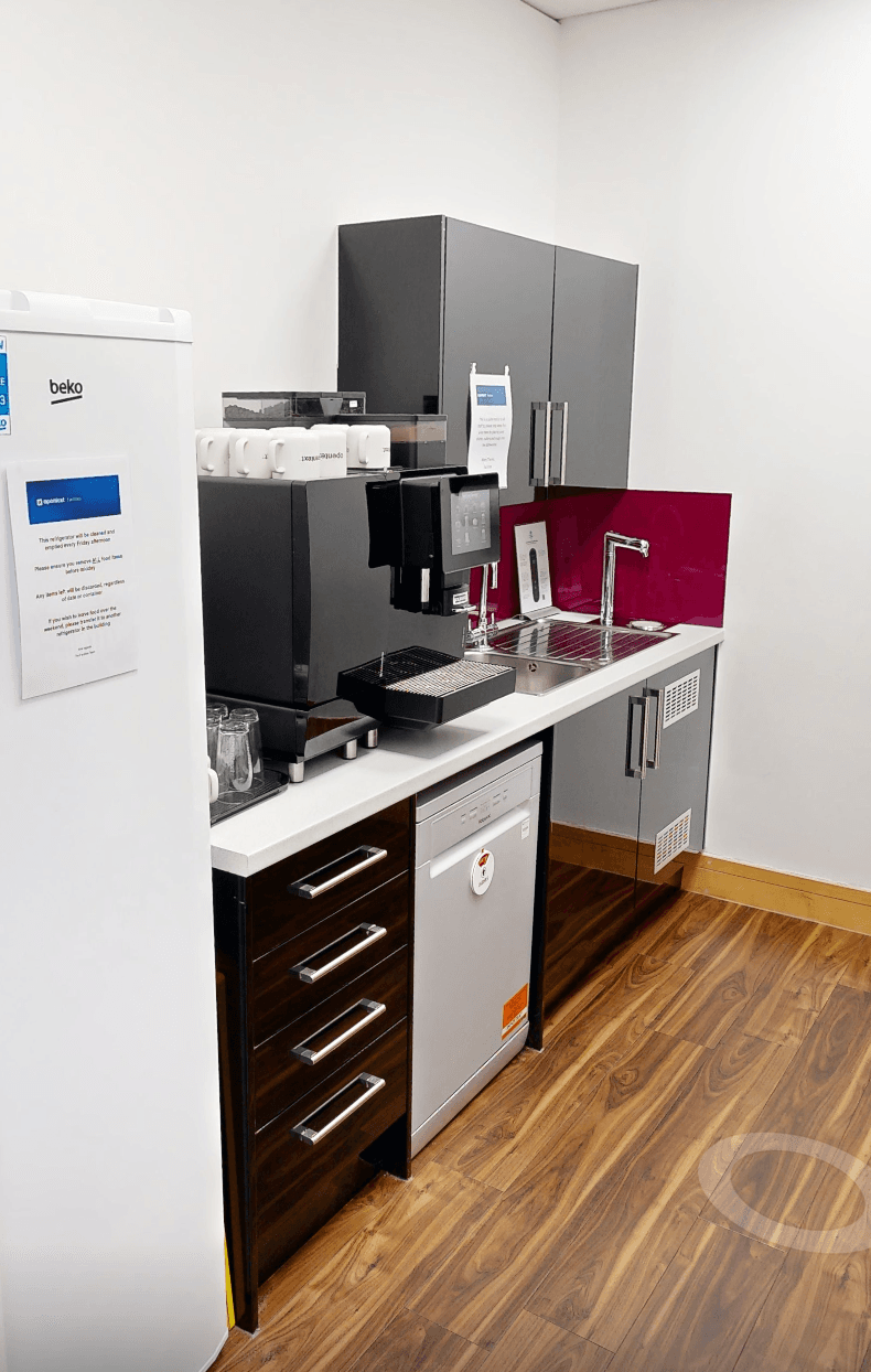 Kitchenette Base And Wall Cabinet Set