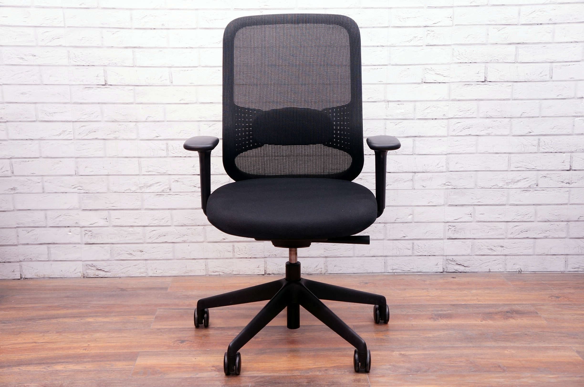 Orangebox Do Task Chair, Black Mesh Back, Black Fabric Seat, 2D Arms, Black Frame & Base