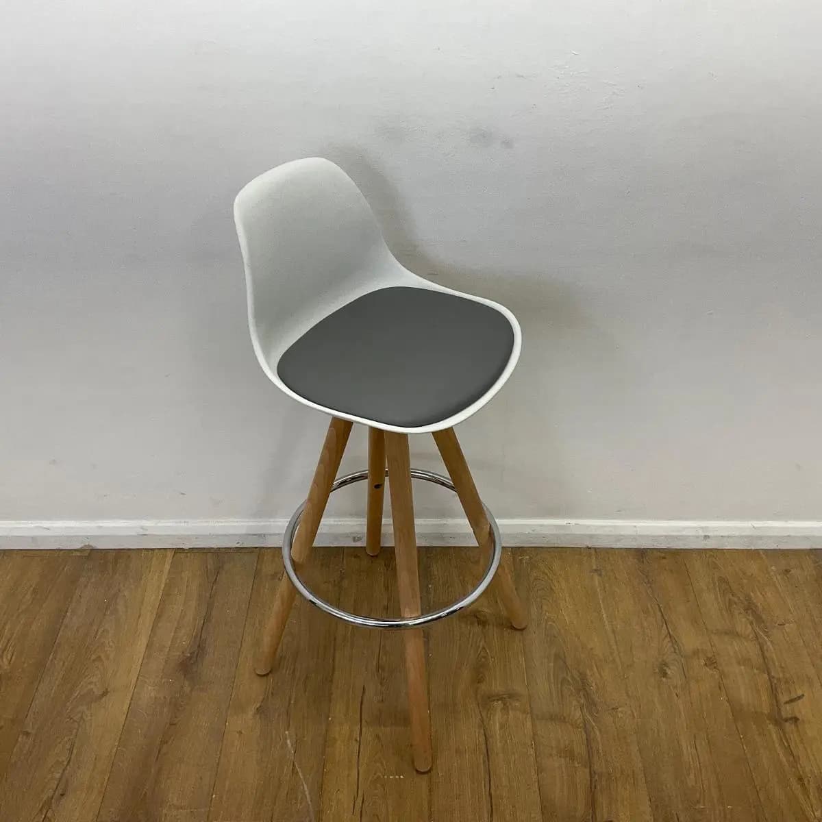 Woltu White Barstool with Grey Seat