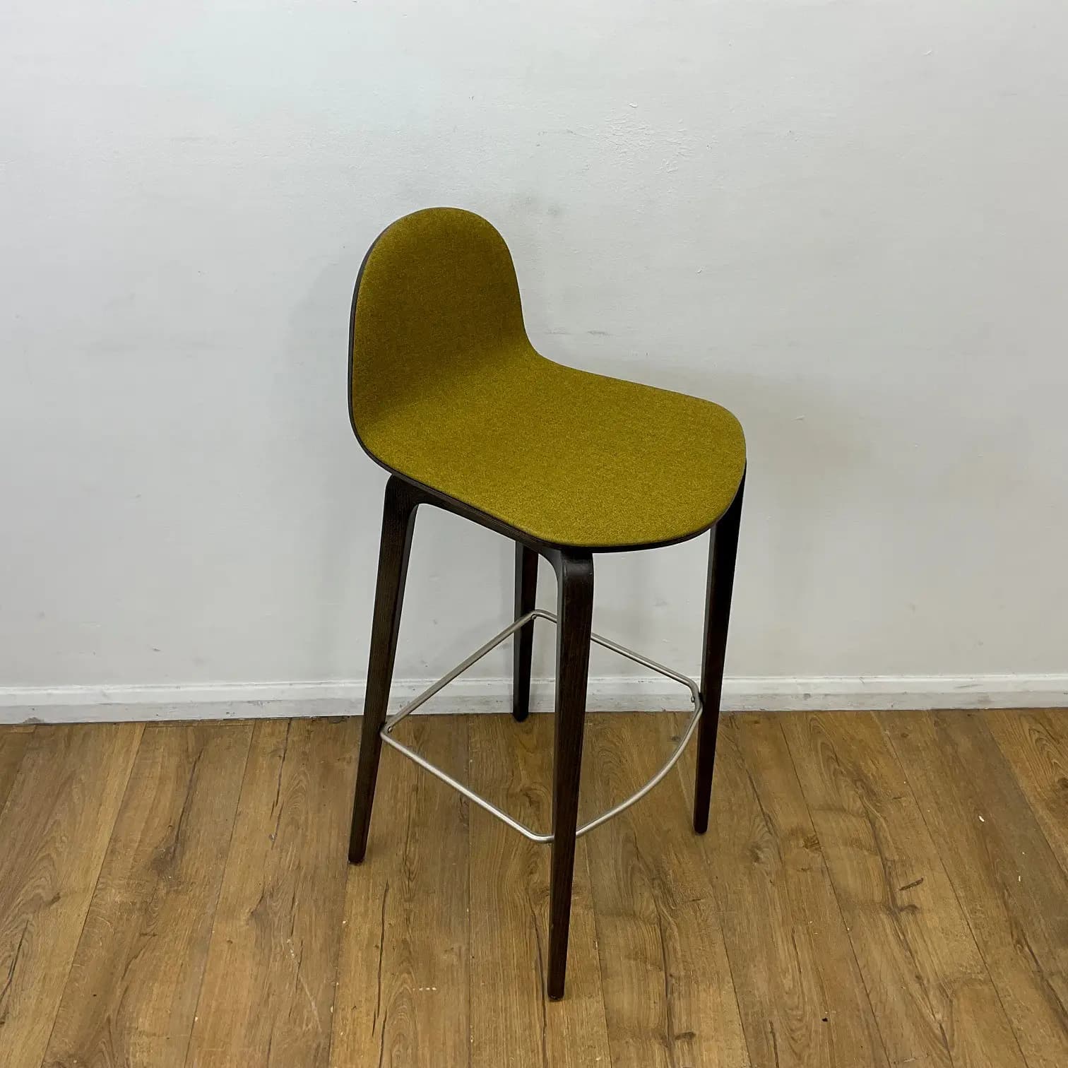 Yellow Ondarreta Barstool