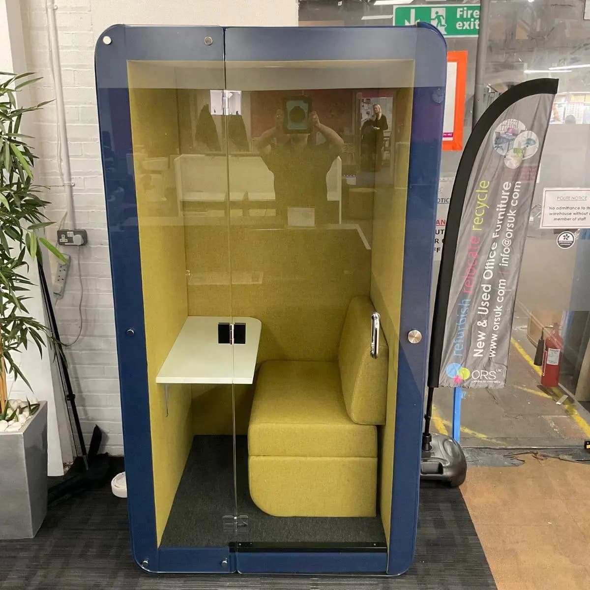 Penelope Solo Blue Work Pod