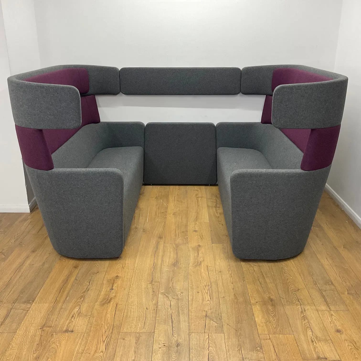 Grey & Purple Bene Parcs Booth Seating