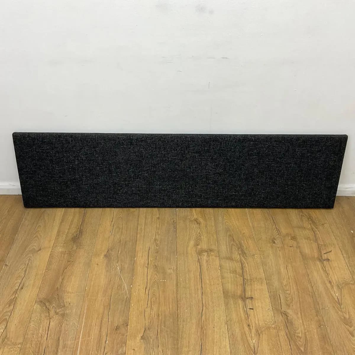 Grey 1600mm Desktop Screen