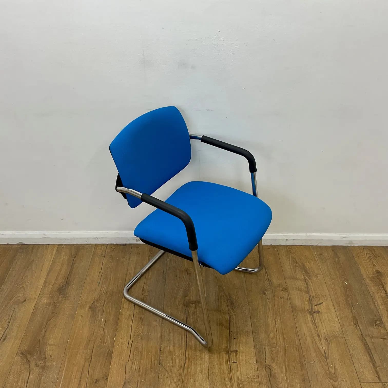 Blue Cantilever Meeting Chair
