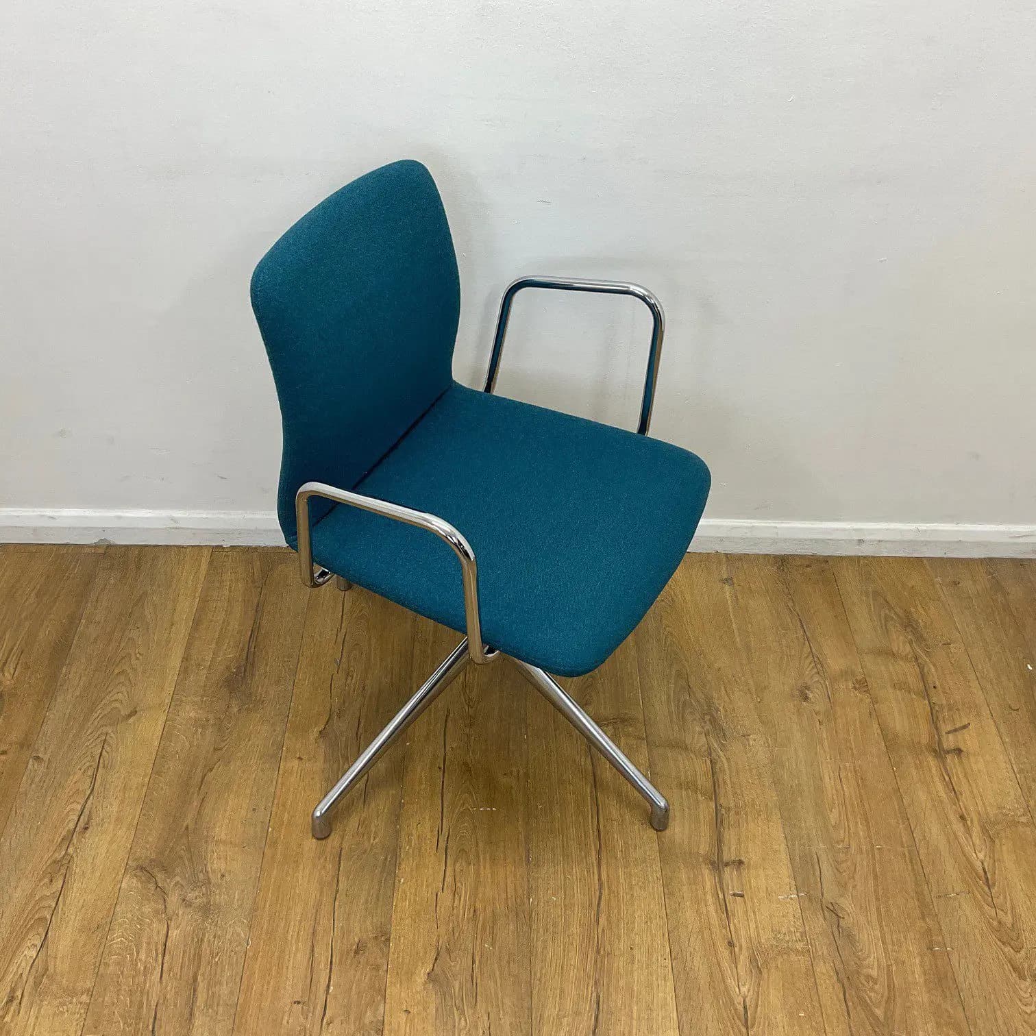 Boss Arran Blue Meeting Chair U-MC-B-B-04