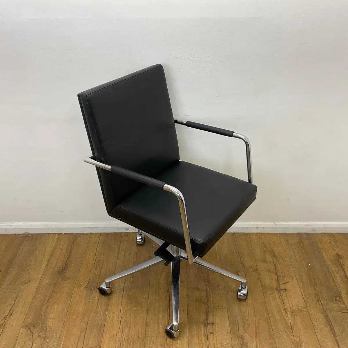 William Hands Precept Black Meeting Chair