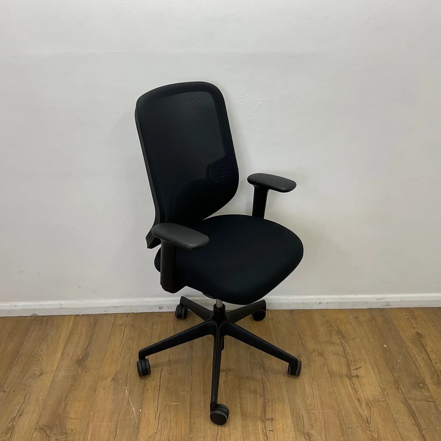 Orangebox Do Black Mesh Operator Chair