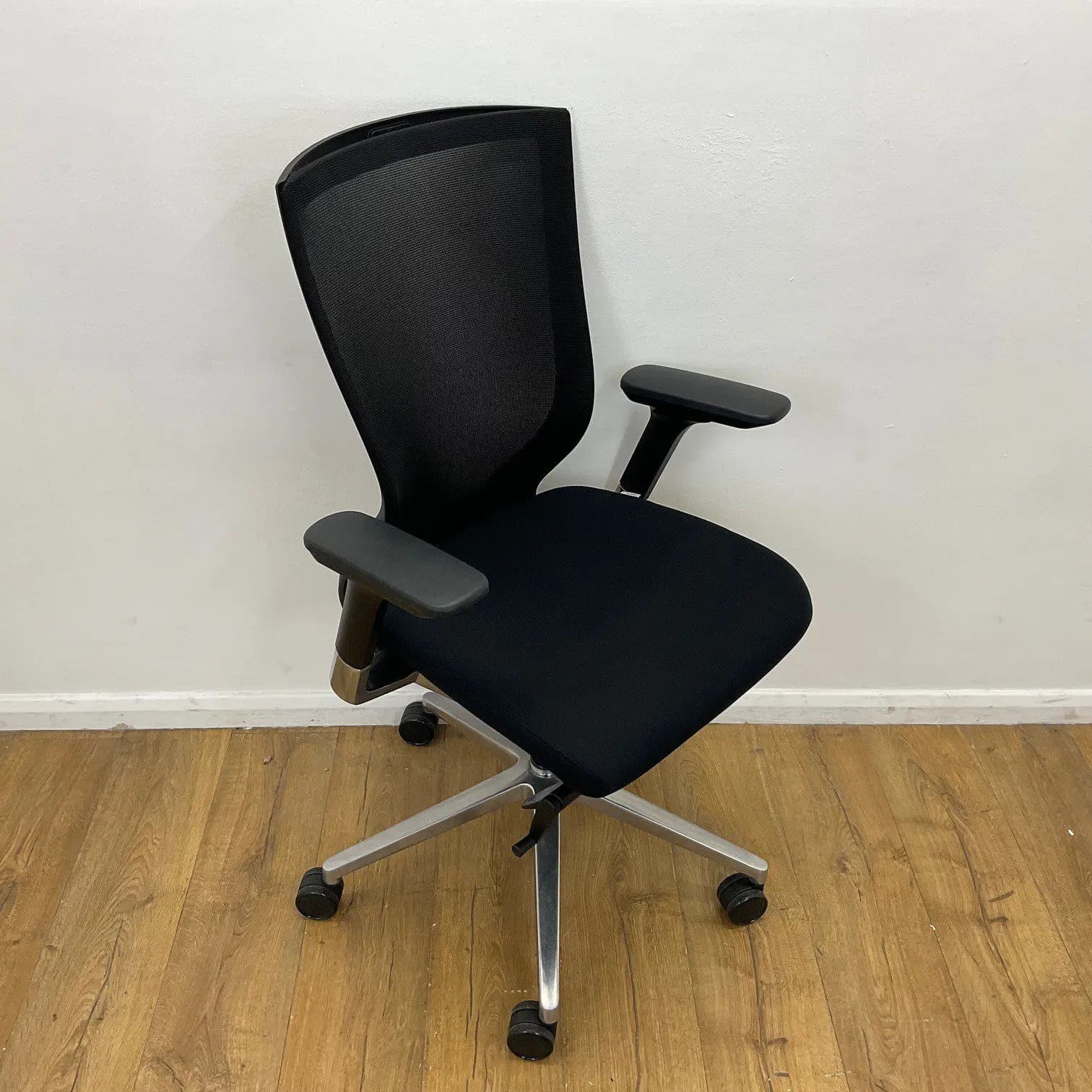 Black Sidiz T50 Series Mesh Operator Chair