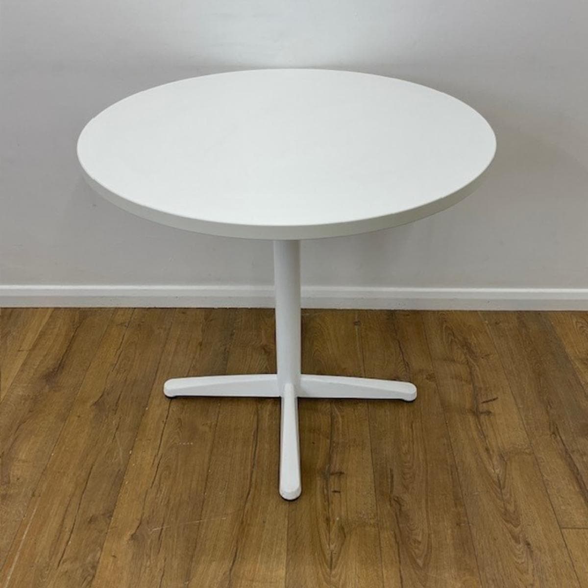 White 800mm Round Table