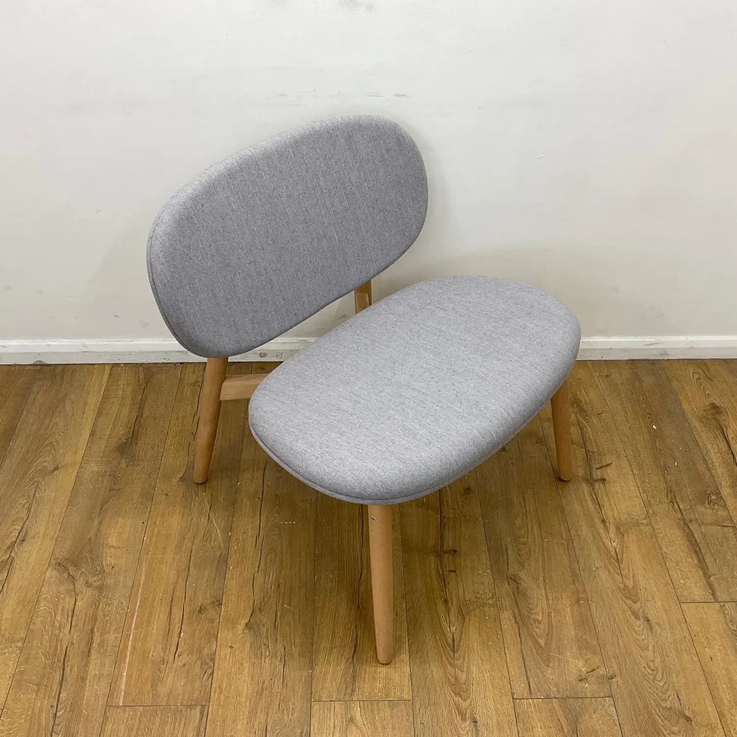 Boss Arty Grey Reception Arm Chair