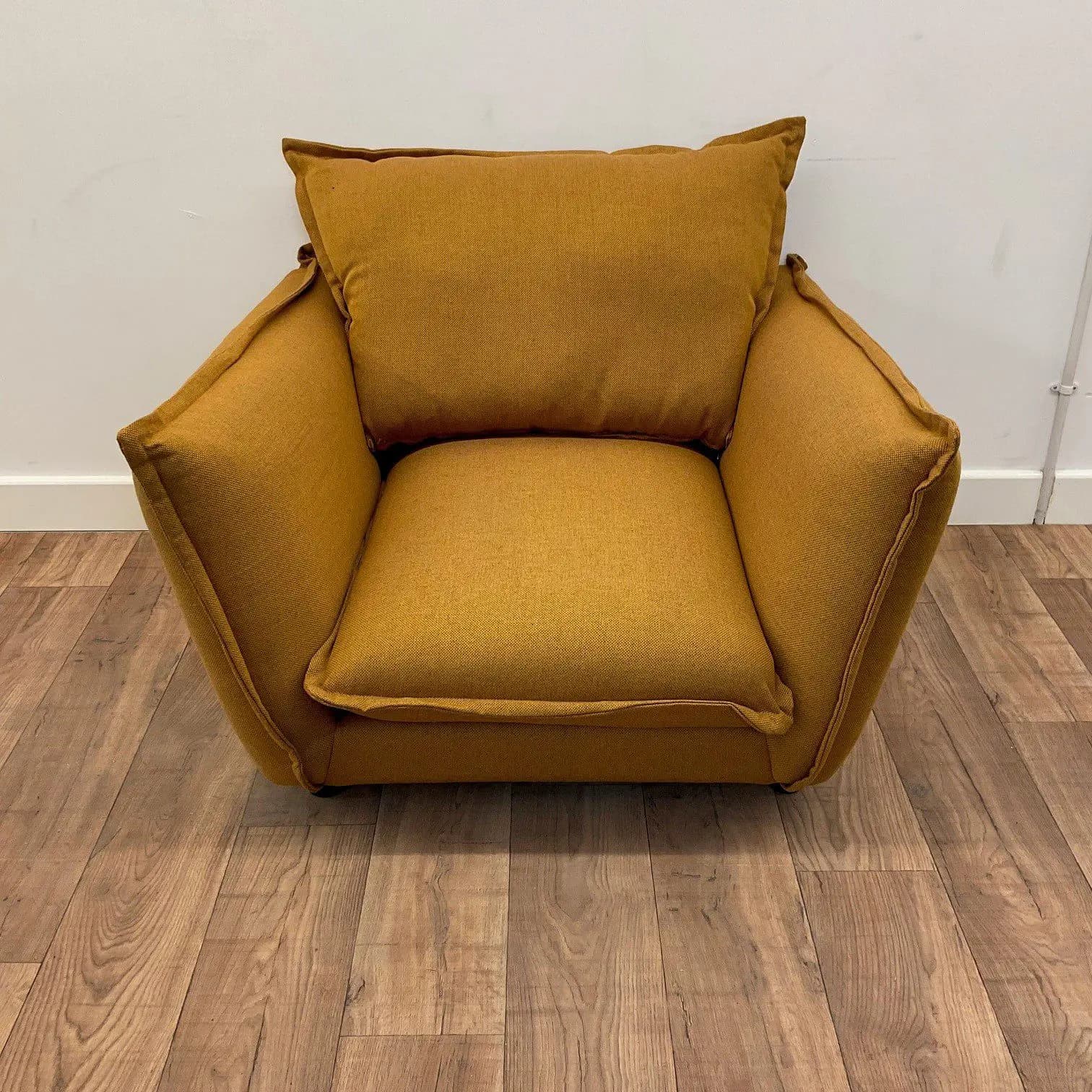Frovi Alto Mustard Yellow Reception Armchair