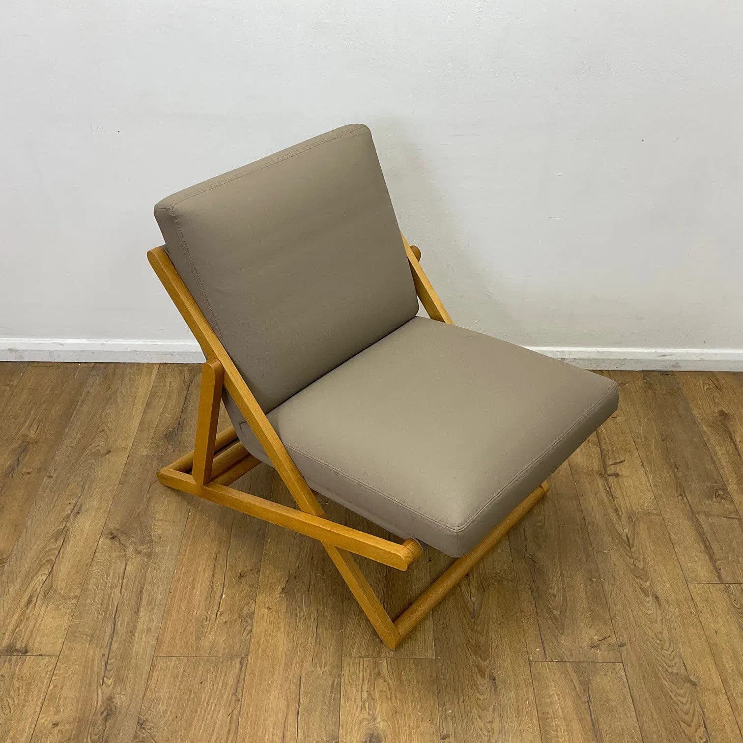 Orangebox Moss Beige Leather Reception Chair