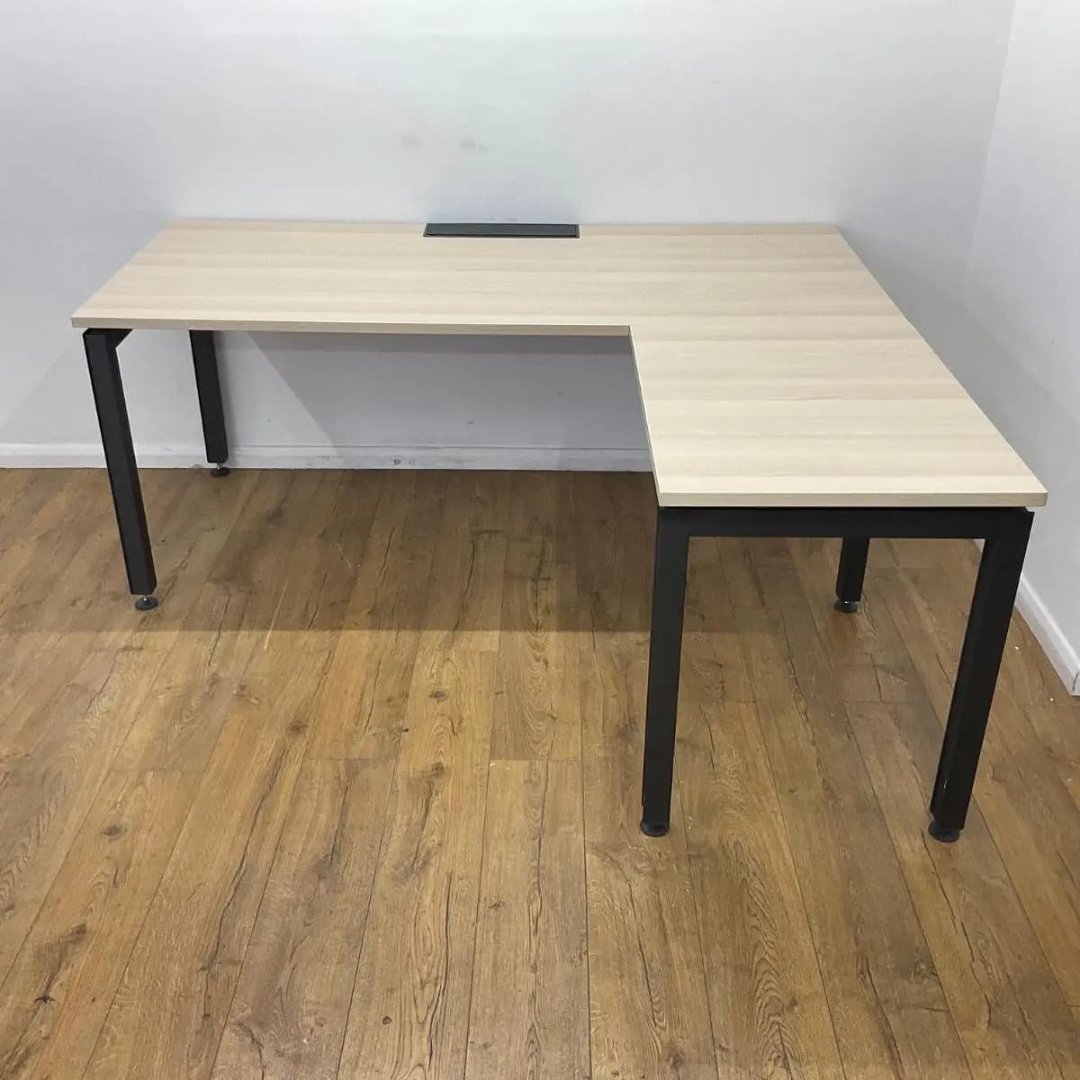 Herman Miller Maple 1800mm Radial Desk