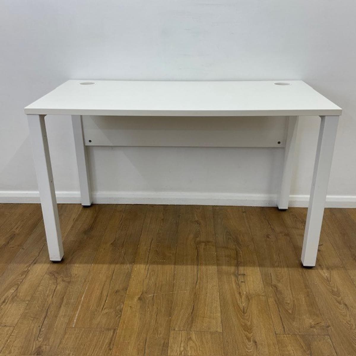 White 1200mm Straight Desk
