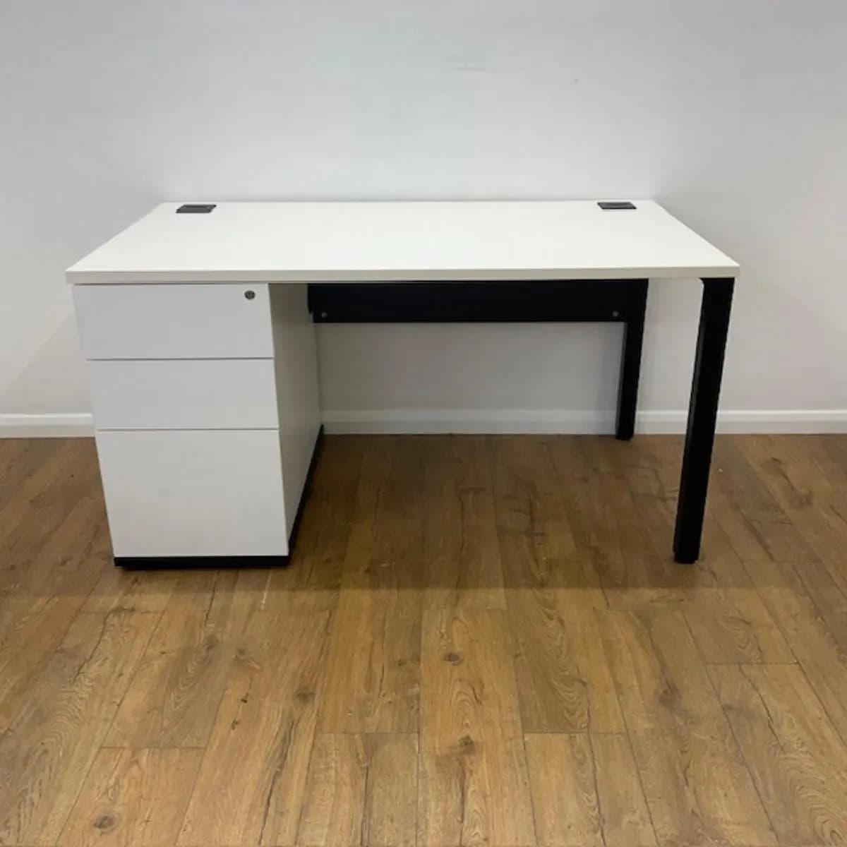 White 1400mm Combination Desk