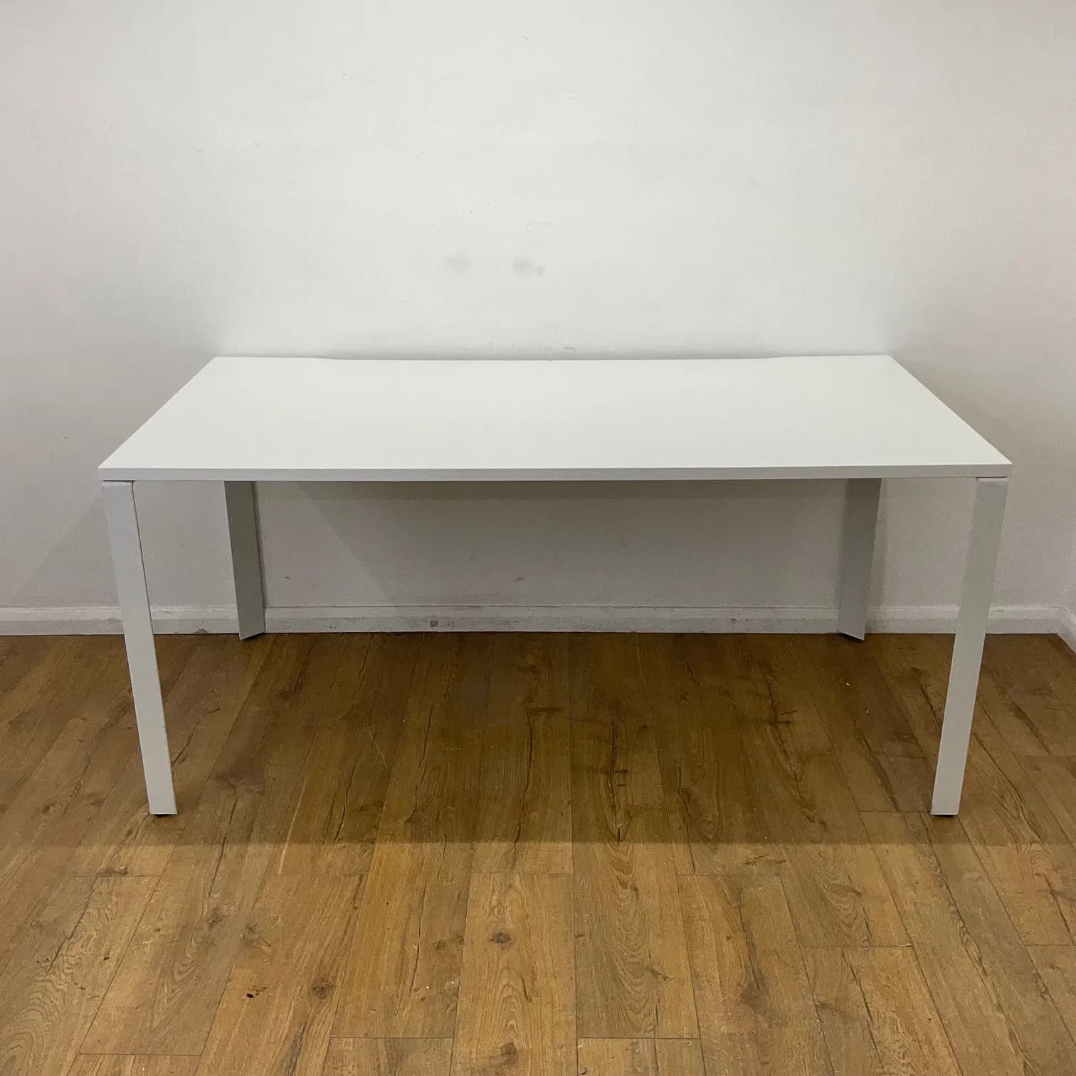 Herman Miller White 1600mm Straight Desk