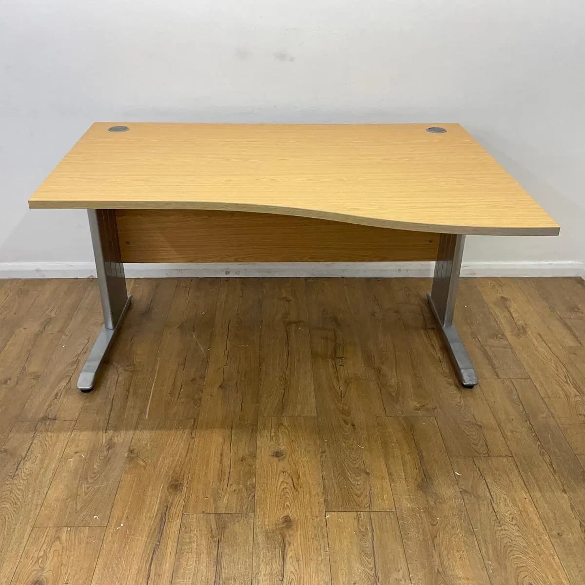 Oak 1400mm Wave Desk