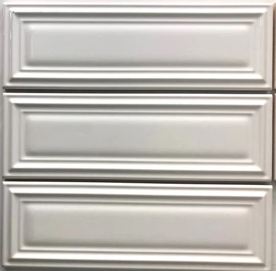 Utopian Decor | Ceramic Tile | 80mm x 250mm x 8mm | Relieve Gloss