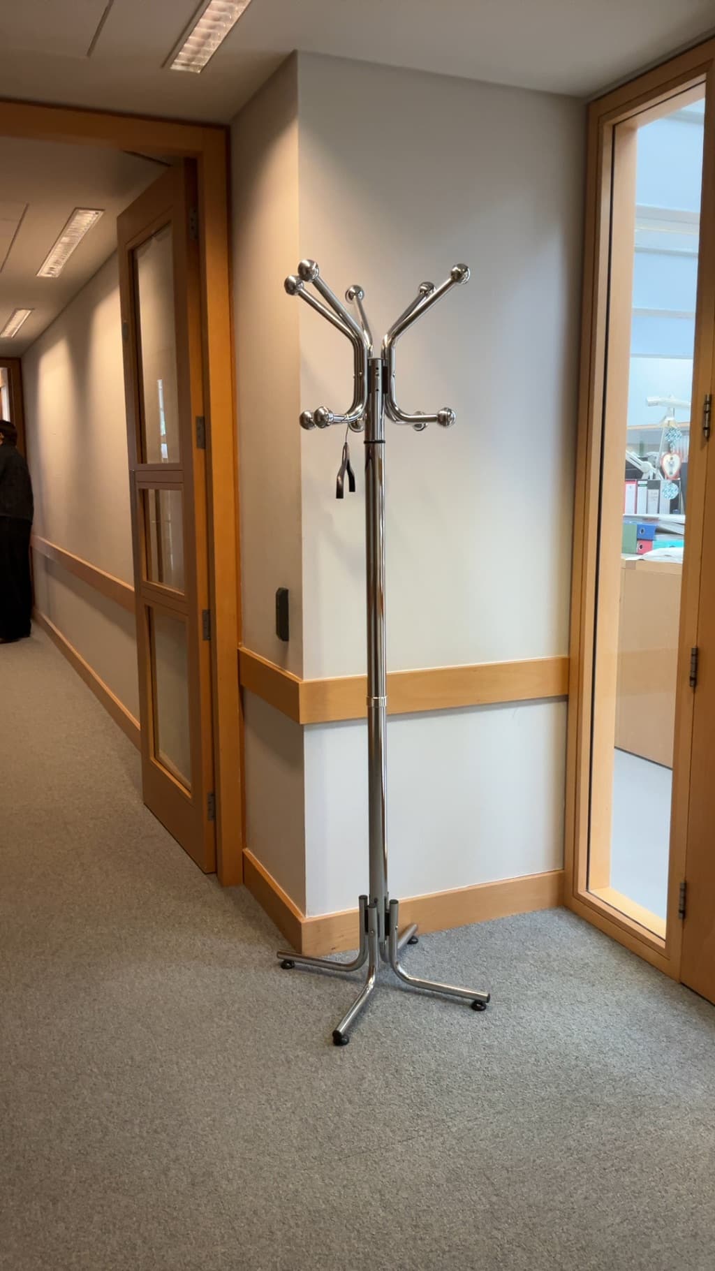 Freestanding Coat Stand