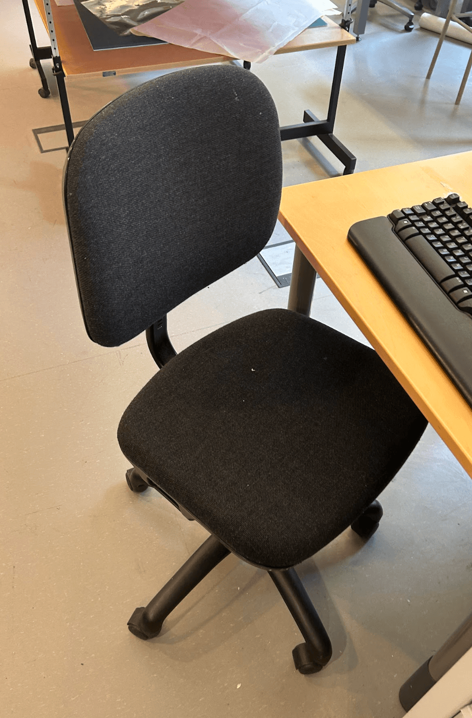 Upholstered Office Task Chair
