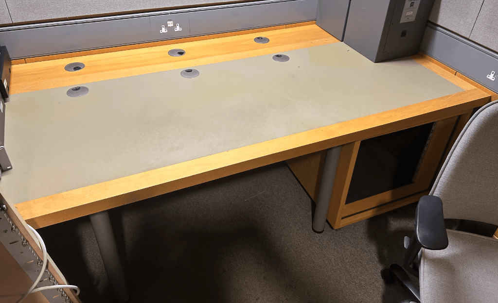 Office Desk/workbench